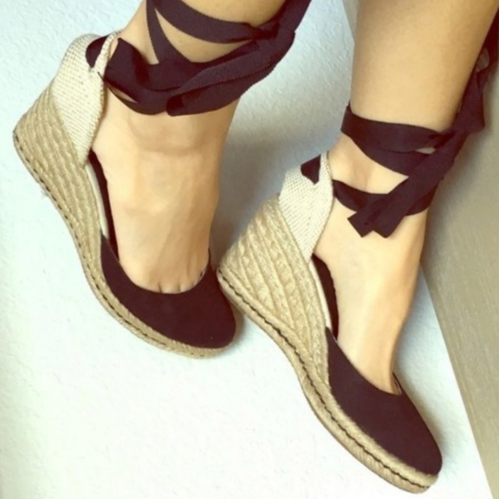 Tommy Hilfiger Brown Ribbon Lace Up Espadrille Sandals Size 6.5 NWOT